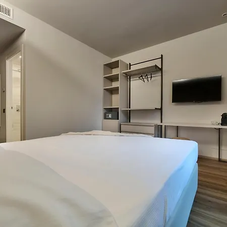 Monolocale 1 - Via Sassi, Apartament Lecco